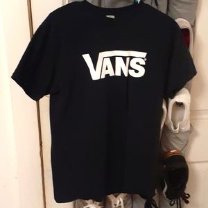Van's black t shirt